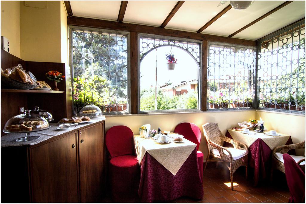 B&B Degli Amici Ciampino Luaran gambar