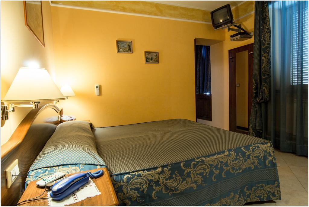 B&B Degli Amici Ciampino Bilik gambar