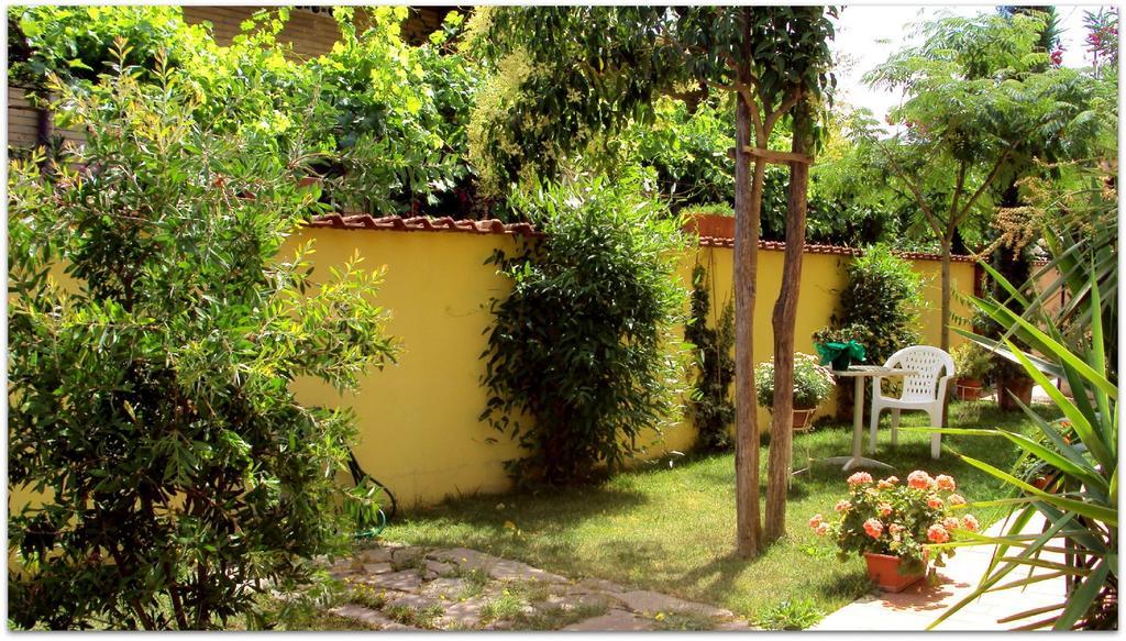 B&B Degli Amici Ciampino Luaran gambar